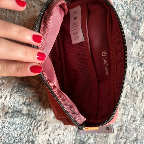 Lululemon Mini Belt Bag - Picture 3 of 5